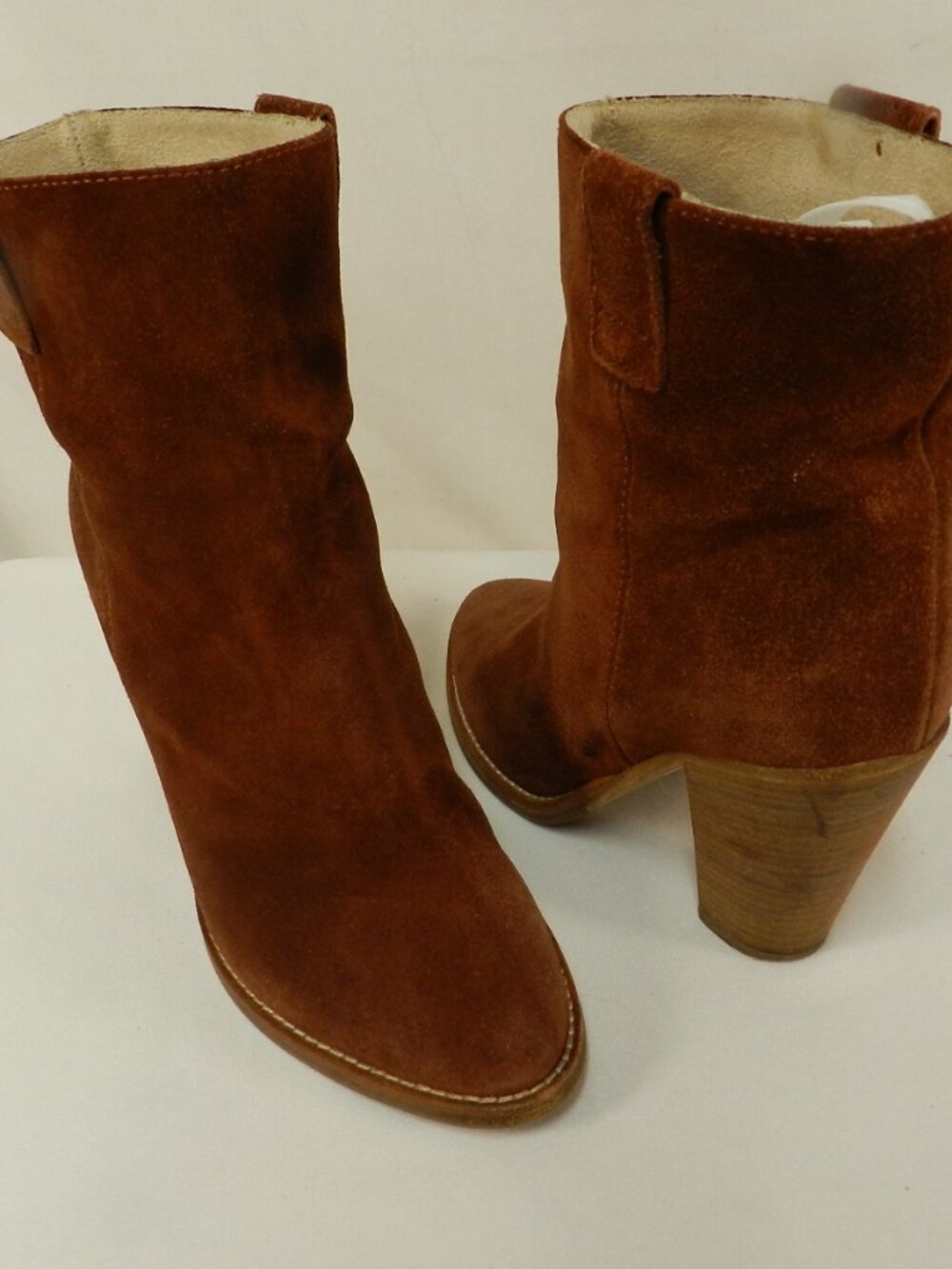 Aquatalia Suede ankle heeled boots booties pull on Italy brown Women Size Sz 7